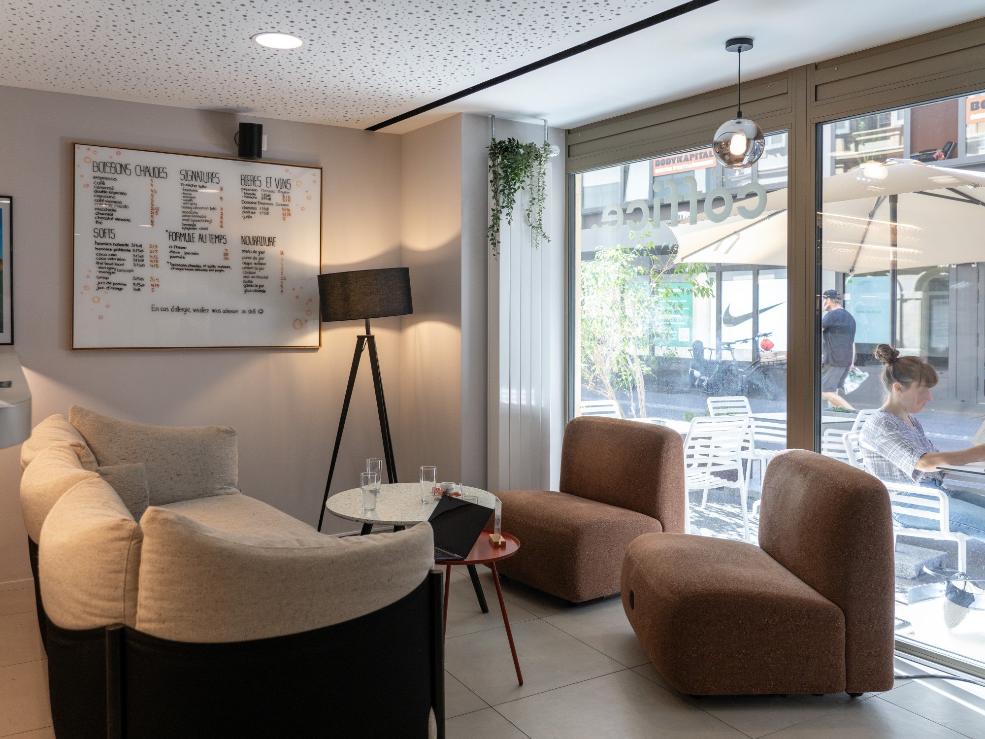 Coffice lounge corner